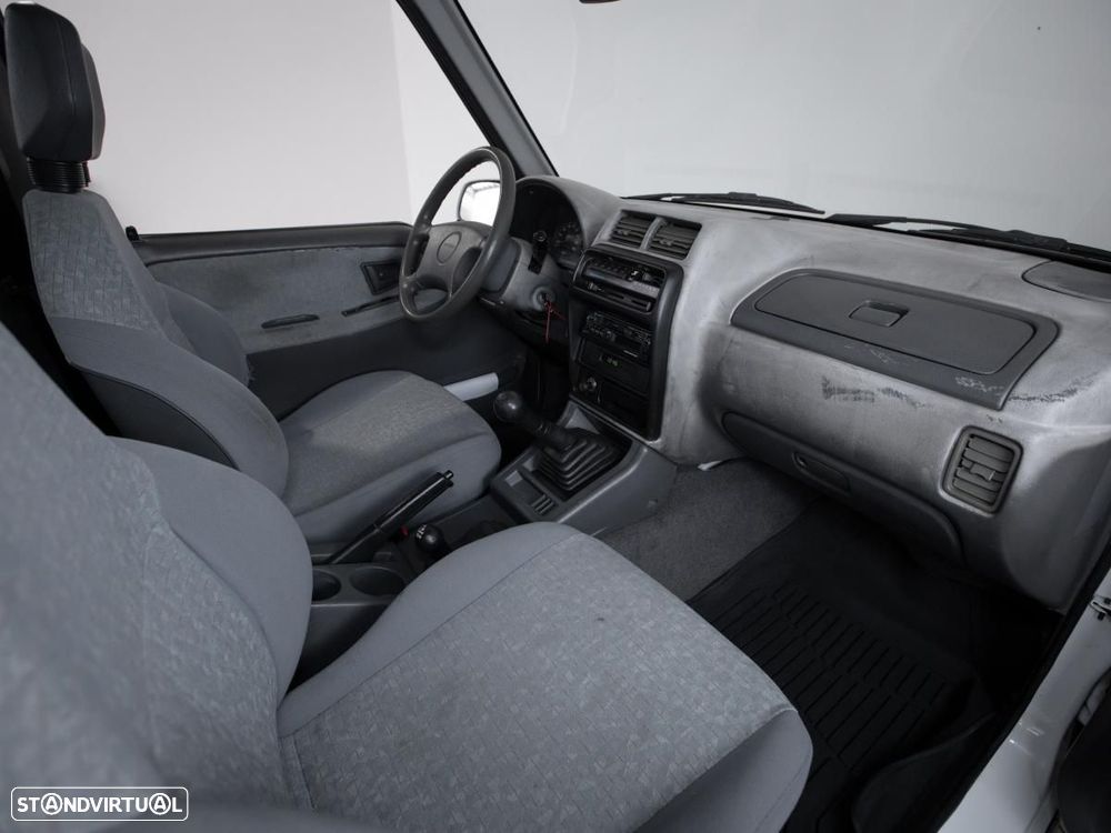 Suzuki Vitara - 8