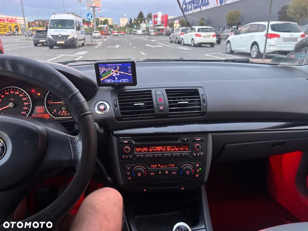BMW Seria 1 120d - 13