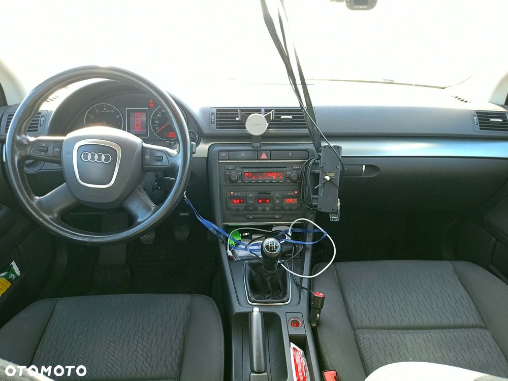 Audi A4 Avant 2 - 13
