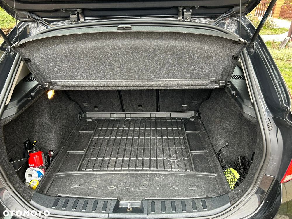 BMW X1 xDrive18d xLine - 9