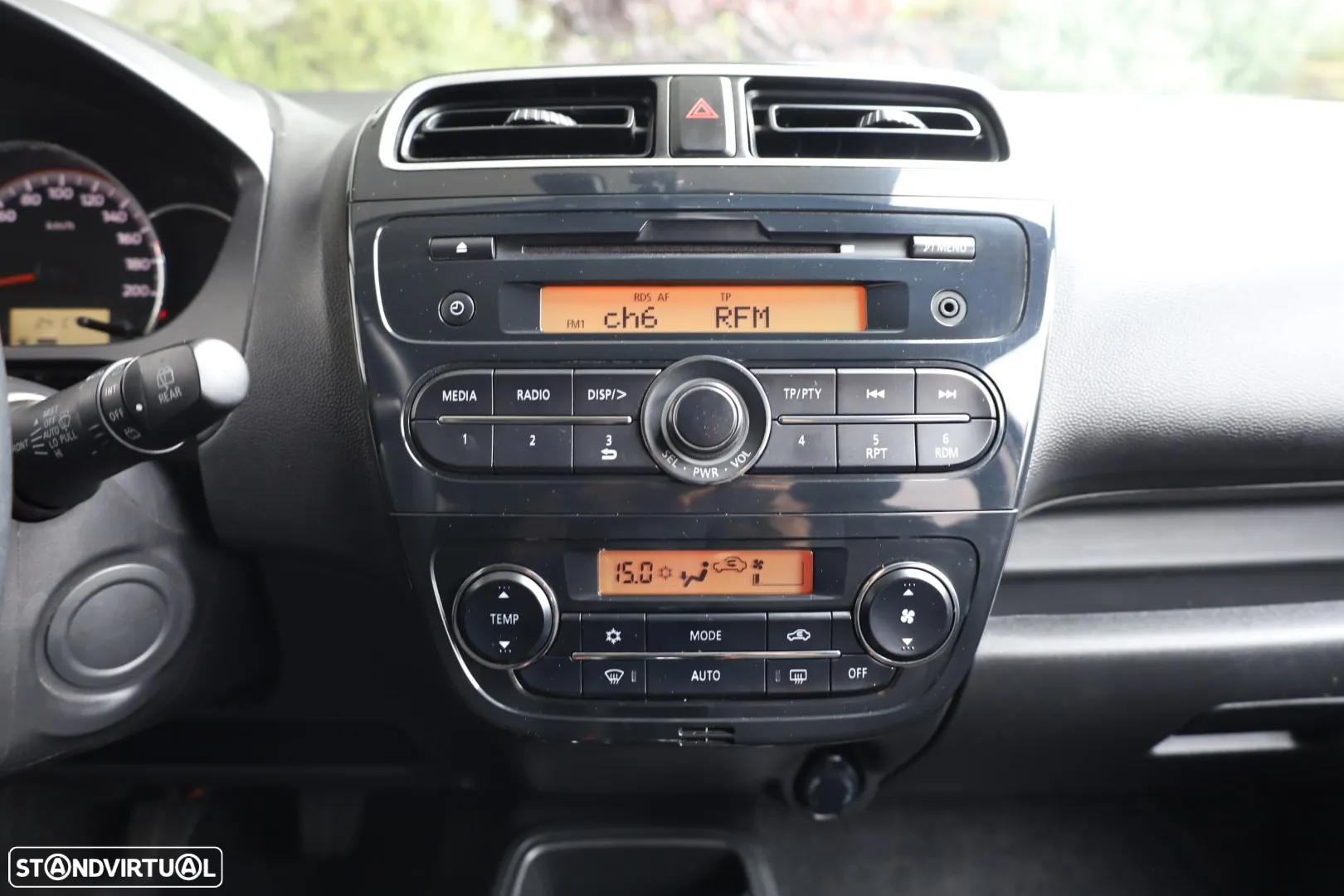 Mitsubishi Space Star 1.2 Intense - 17