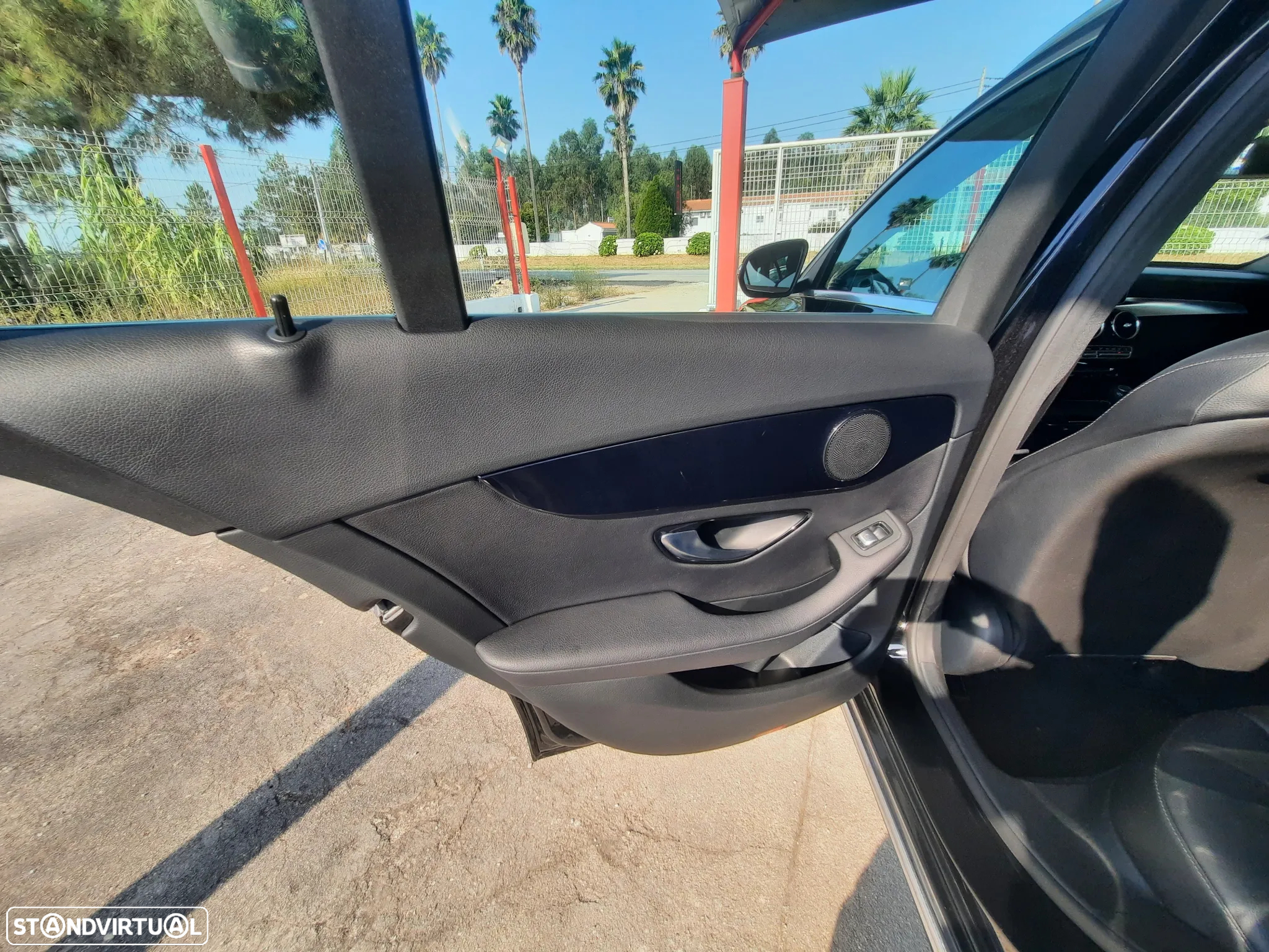 Mercedes-Benz C 200 BlueTEC Avantgarde - 33