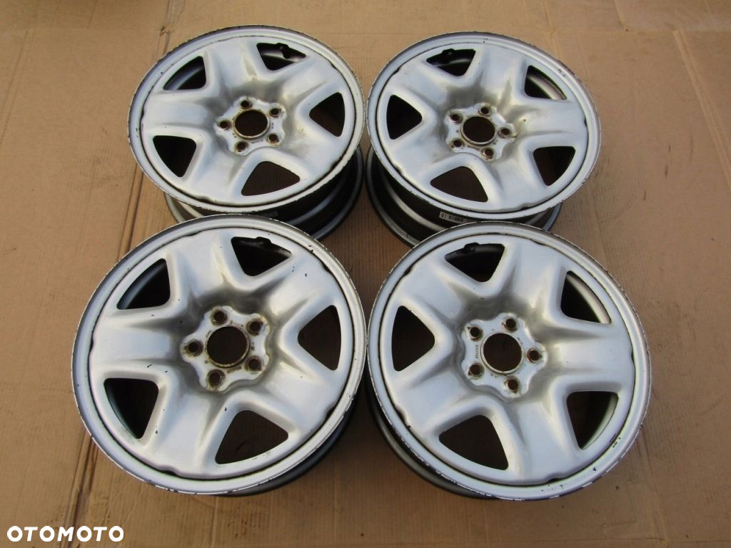 4x Felgi 17 Kia Sportage II IV Hyundai Tucson ix35 7j 5x114,3 ET50 - 2