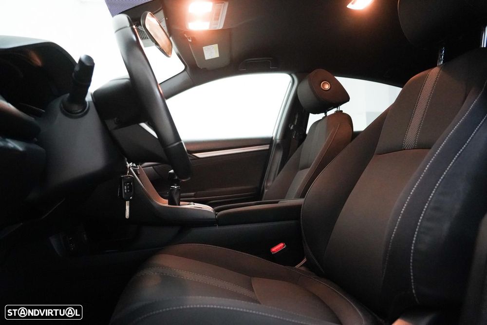 Honda Civic 1.0 i-VTEC Comfort - 7