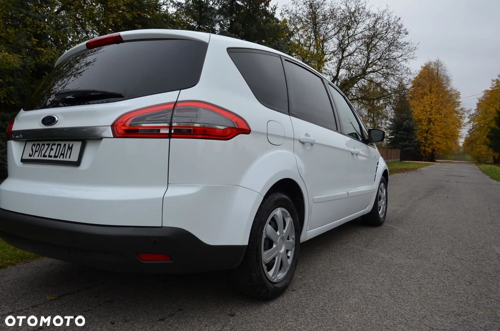 Ford S-Max 2.0 TDCi DPF Titanium - 6
