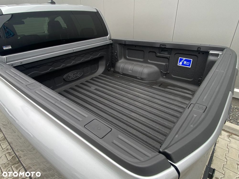 Ford Ranger 2.0 EcoBlue Bi-Turbo 4x4 DC Limited - 10