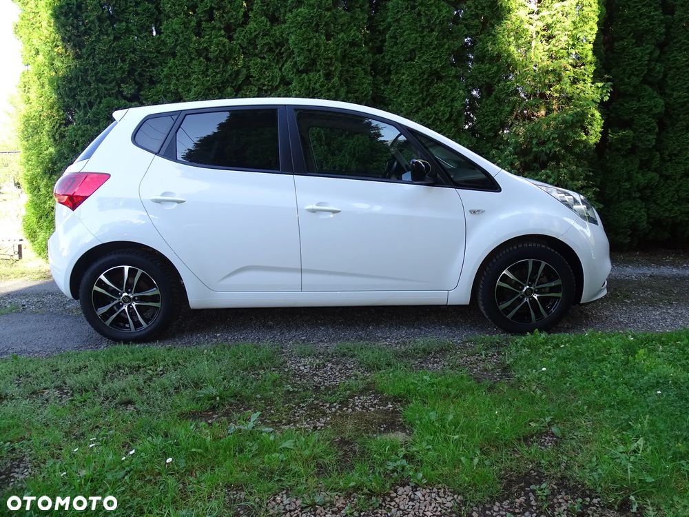 Kia Venga 1.4 CVVT Business Line - 6