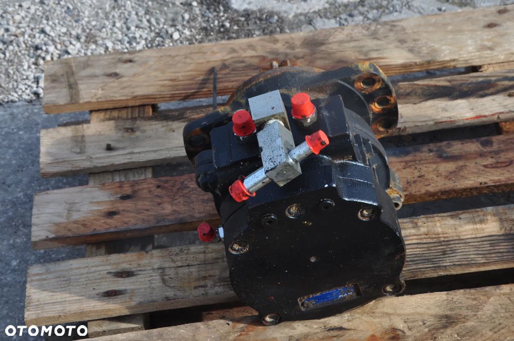 Reduktor silnik obrotu Yanmar vio 25-6 - 3