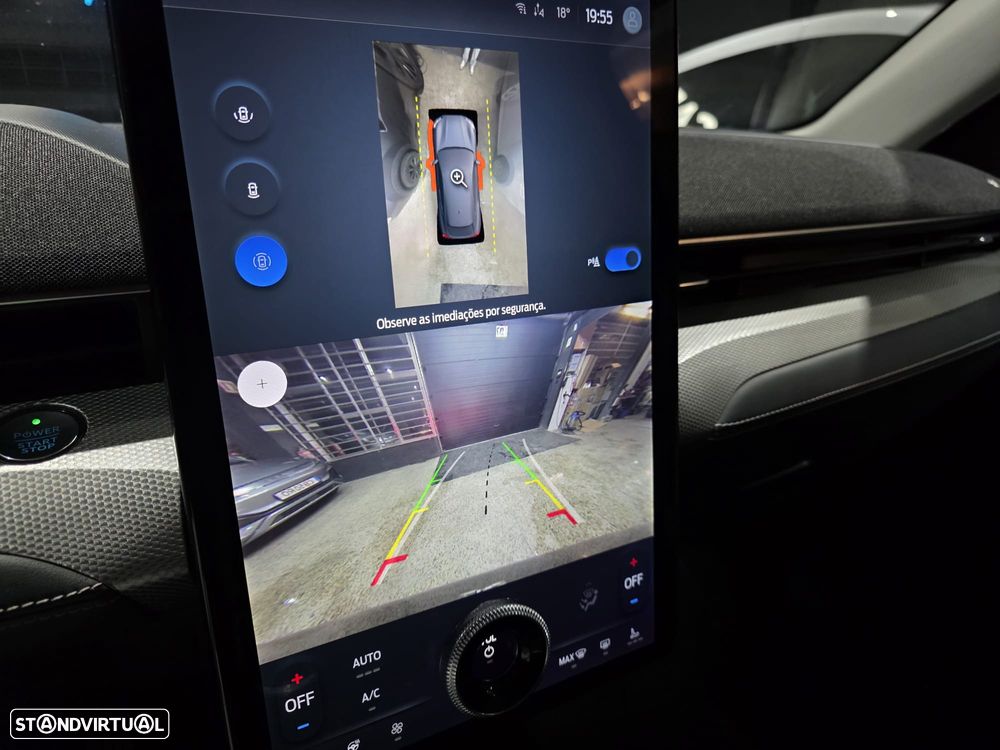 Ford Mustang Mach-E 75.7 kWh Base - 9