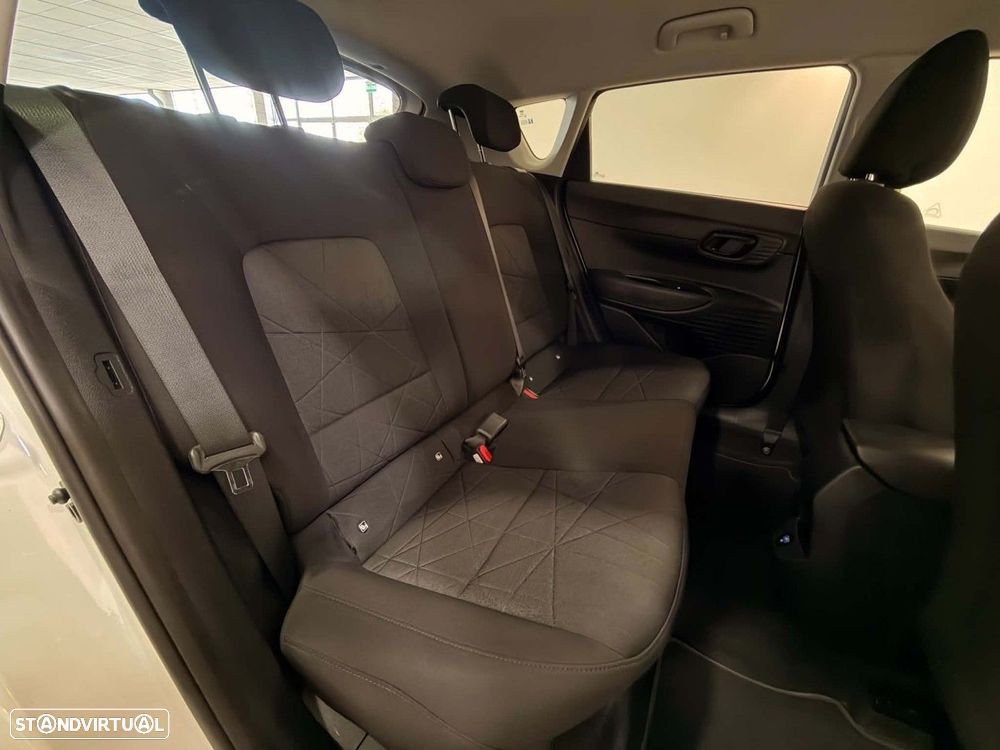 Hyundai Bayon 1.0 T-GDI Premium - 13