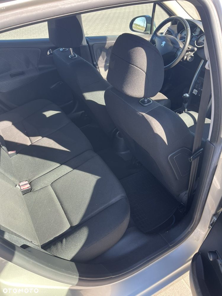 Peugeot 207 1.6 HDi 16V Sporty - 18