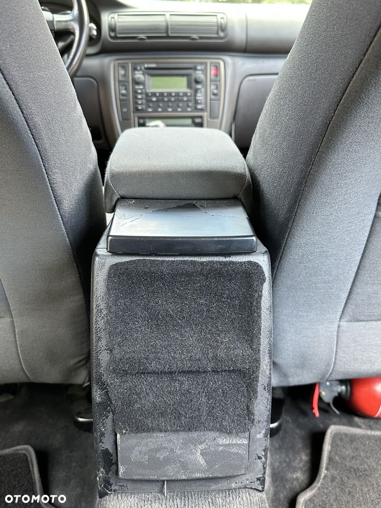 Volkswagen Passat 2.0 Comfortline - 18