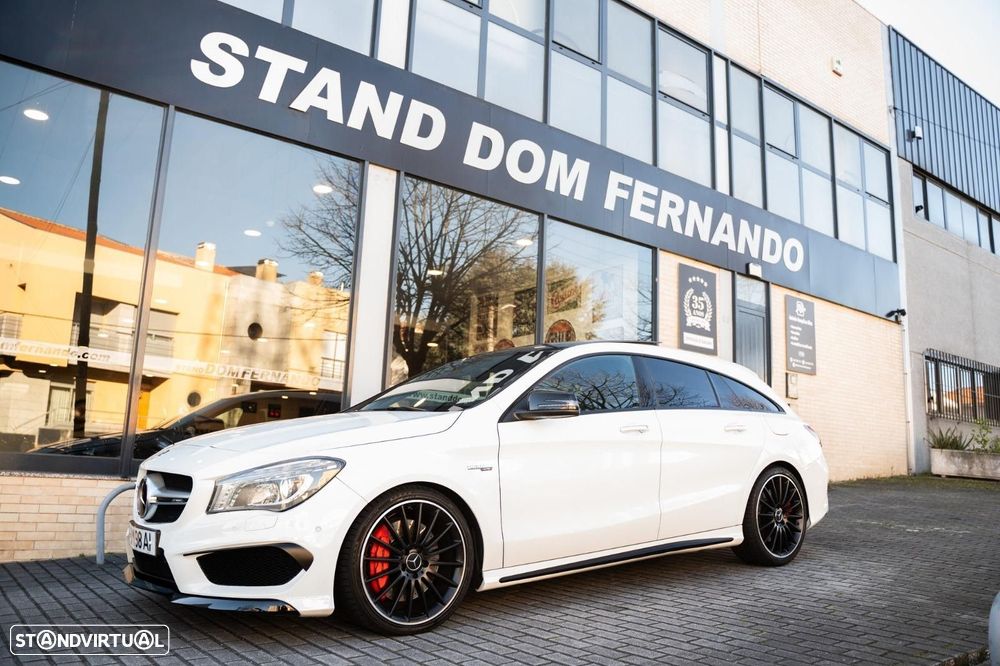 Mercedes-Benz CLA 45 AMG 4Matic Speedshift 7G-DCT Night Edition - 11