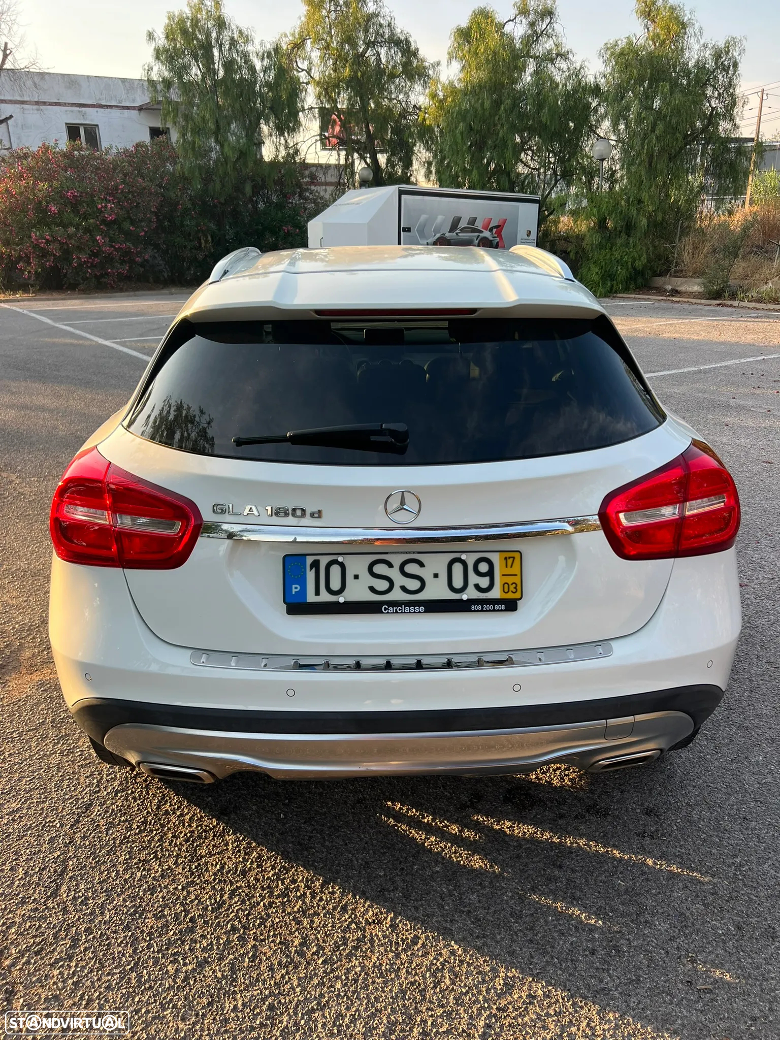 Mercedes-Benz GLA 180 CDi - 4