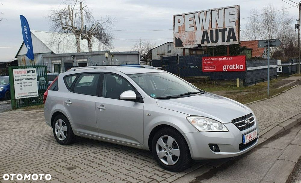 Kia Ceed - 1