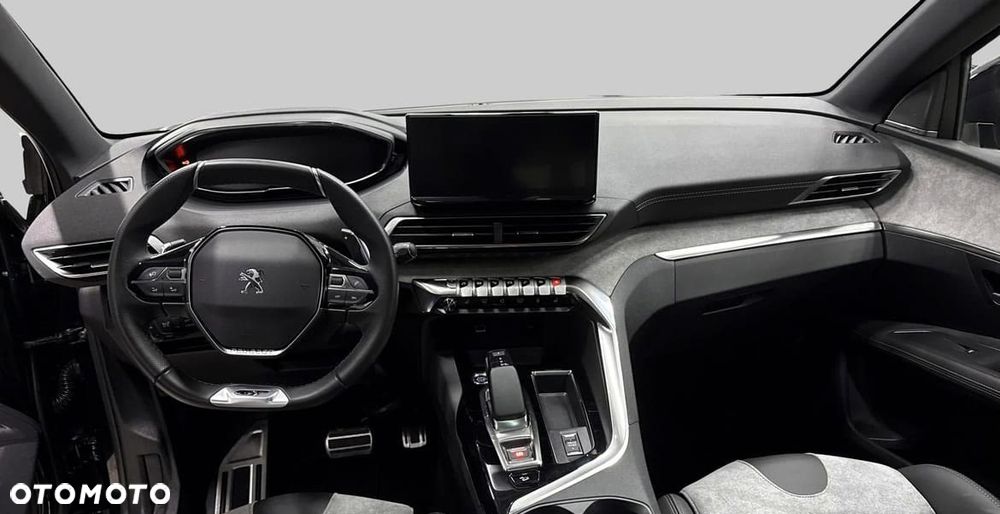 Peugeot 3008 1.6 PureTech HYbrid4 GT Line S&S EAT8 - 13