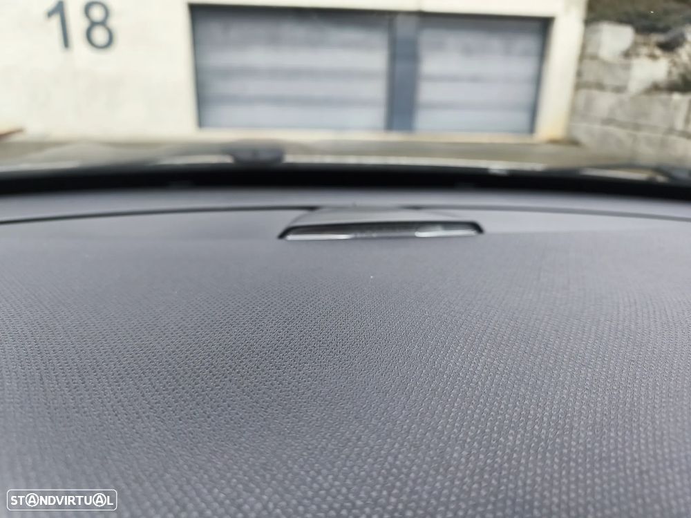 DS DS3 1.6 THP Sport Chic - 2