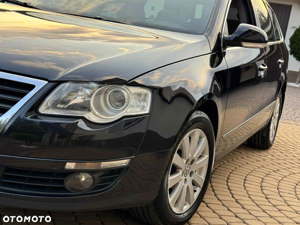 Volkswagen Passat 2.0 TDI Comfortline - 12