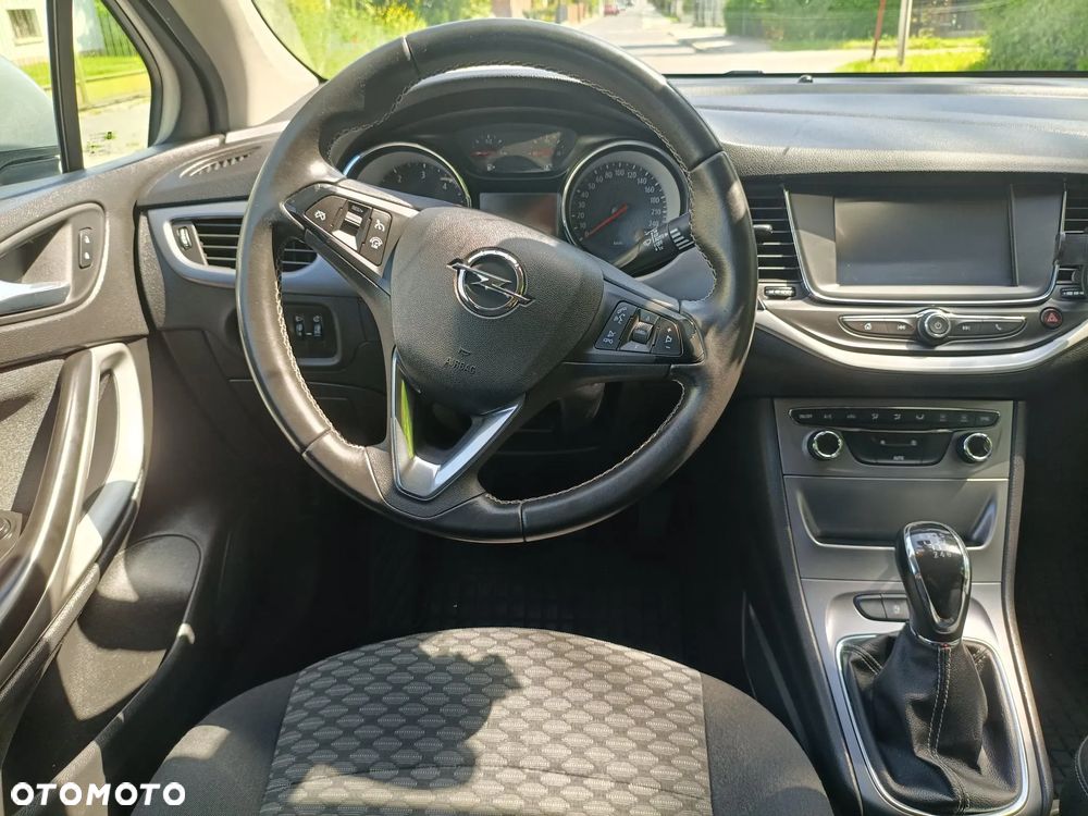 Opel Astra 1.6 CDTI Enjoy S&S - 11
