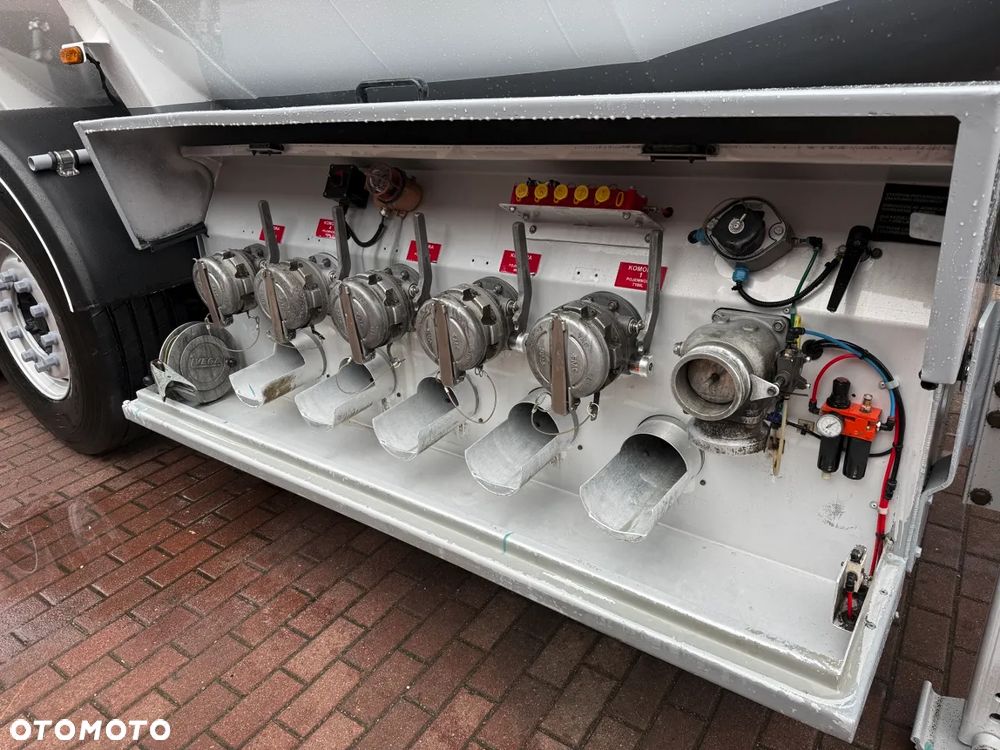 Inny Willig do paliwa, 5 komór, ADR, świeżo po dozorach - 11