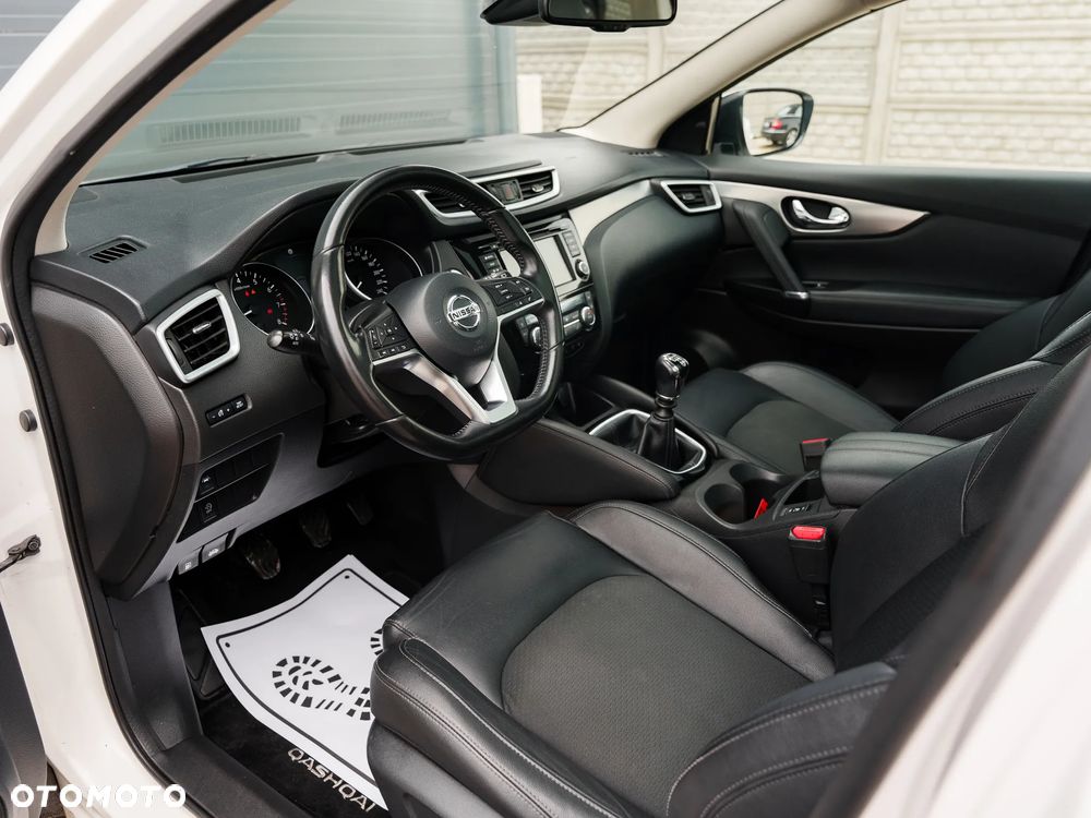 Nissan Qashqai - 16