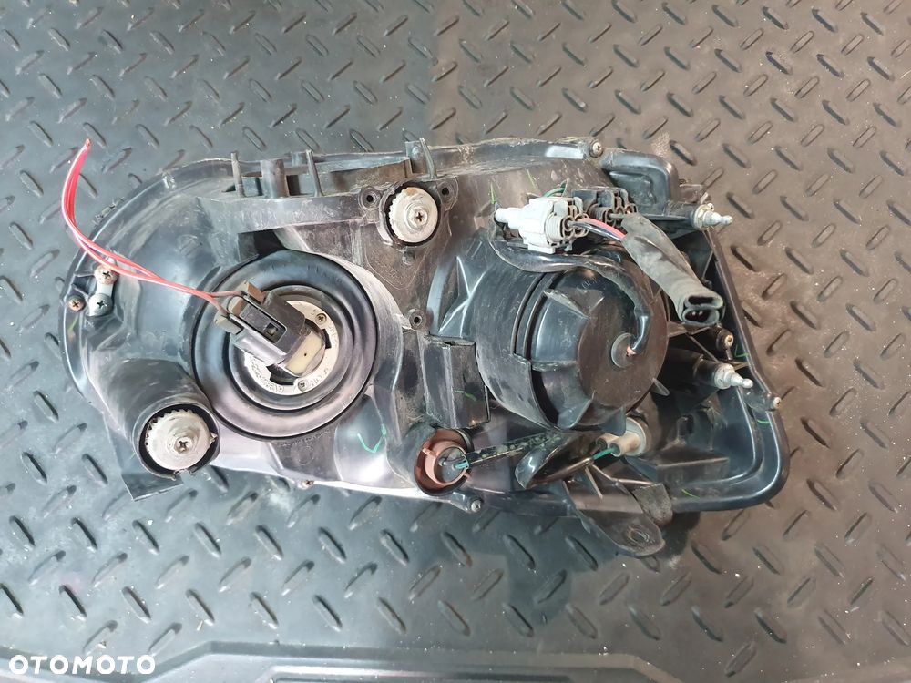 Lampa przednia LEWA Subaru Impreza GX WRX STI 2003-2005 - 4