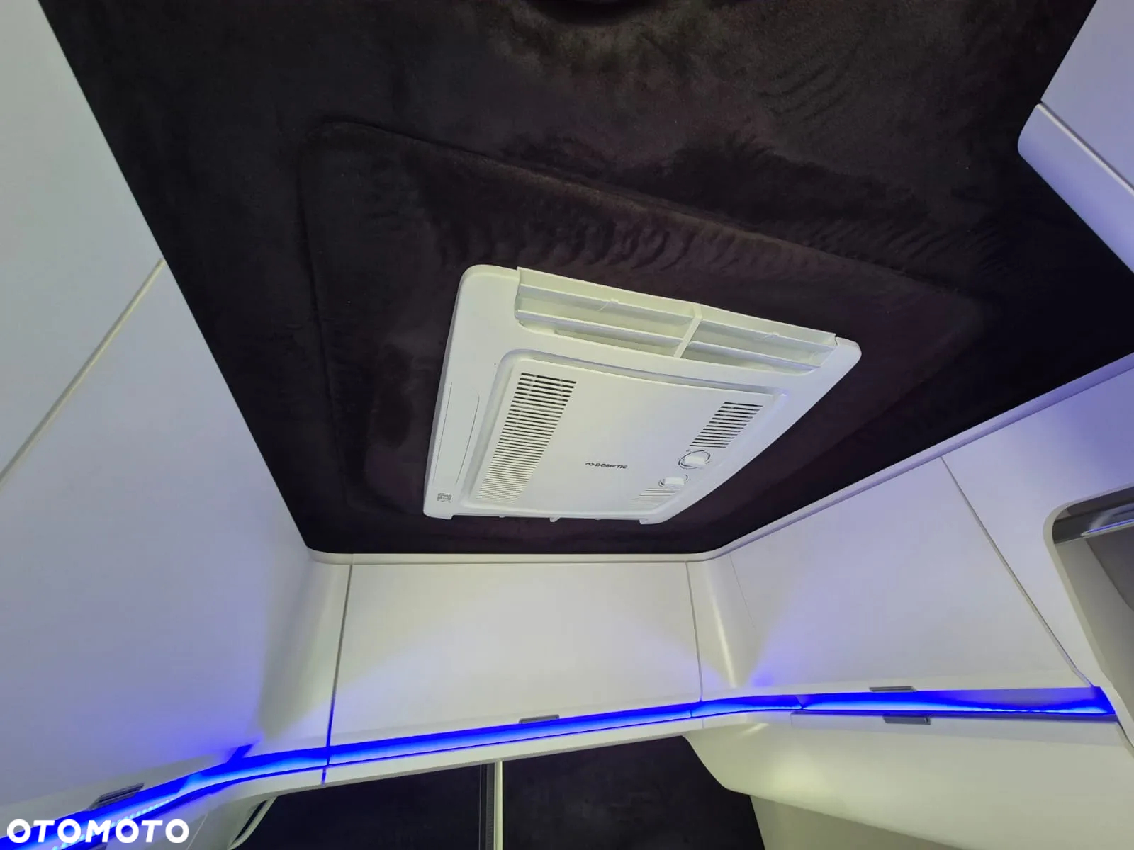 Volkswagen Grand California 600 Bulli 60`s edition FV23% - 6