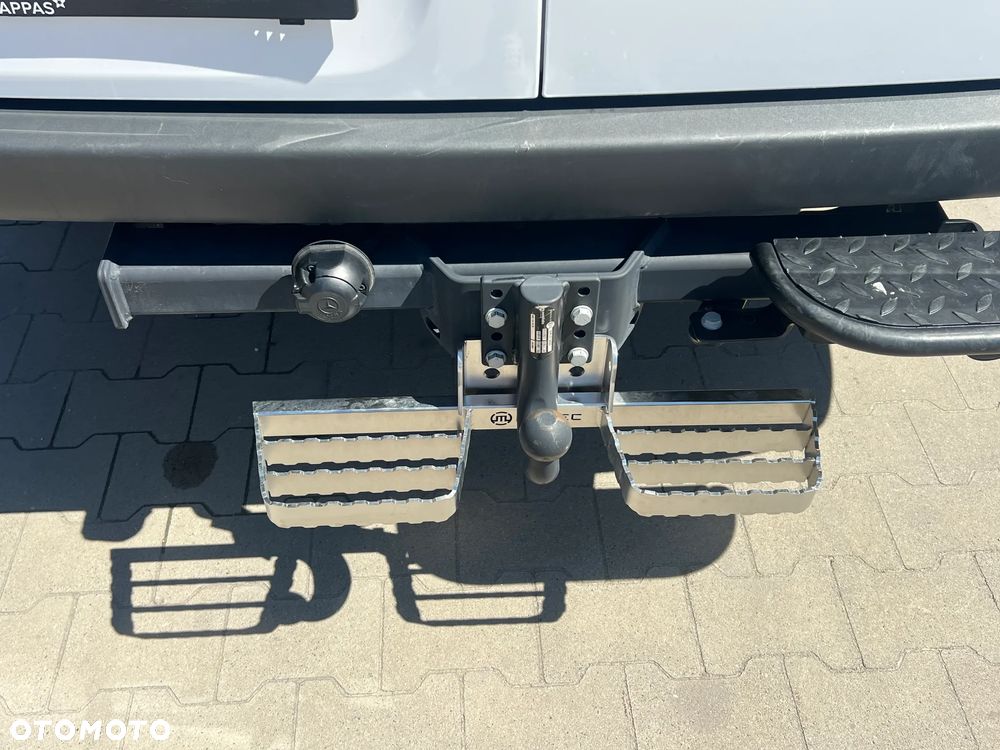 Mercedes-Benz Sprinter - 22