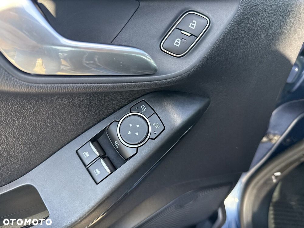 Ford Fiesta - 20