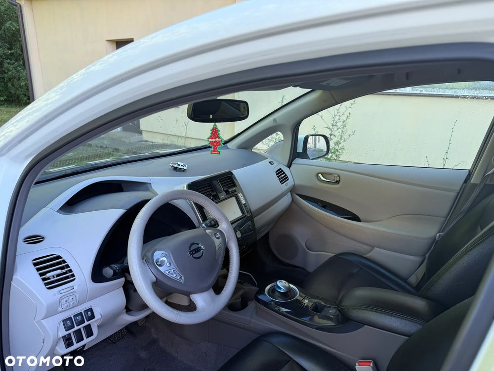 Nissan Leaf 24 kWh (mit Batterie) Tekna - 12