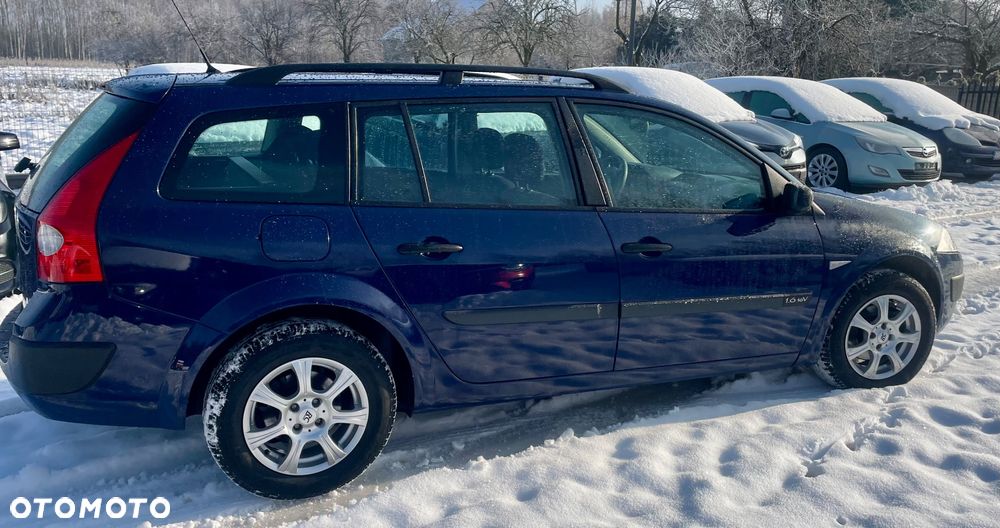 Renault Megane 1.6 RXE 16V - 16
