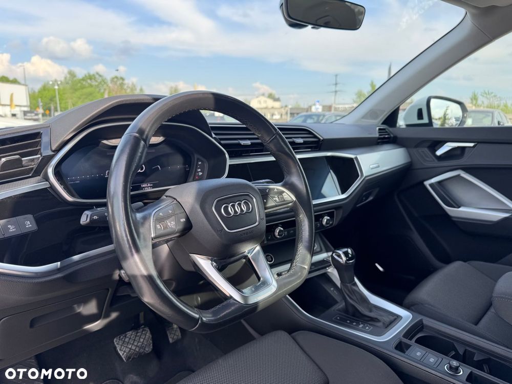 Audi Q3 35 TFSI S tronic - 10