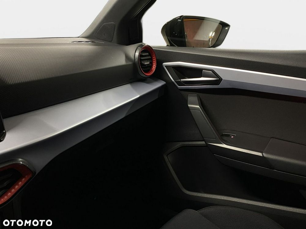 Seat Arona - 36