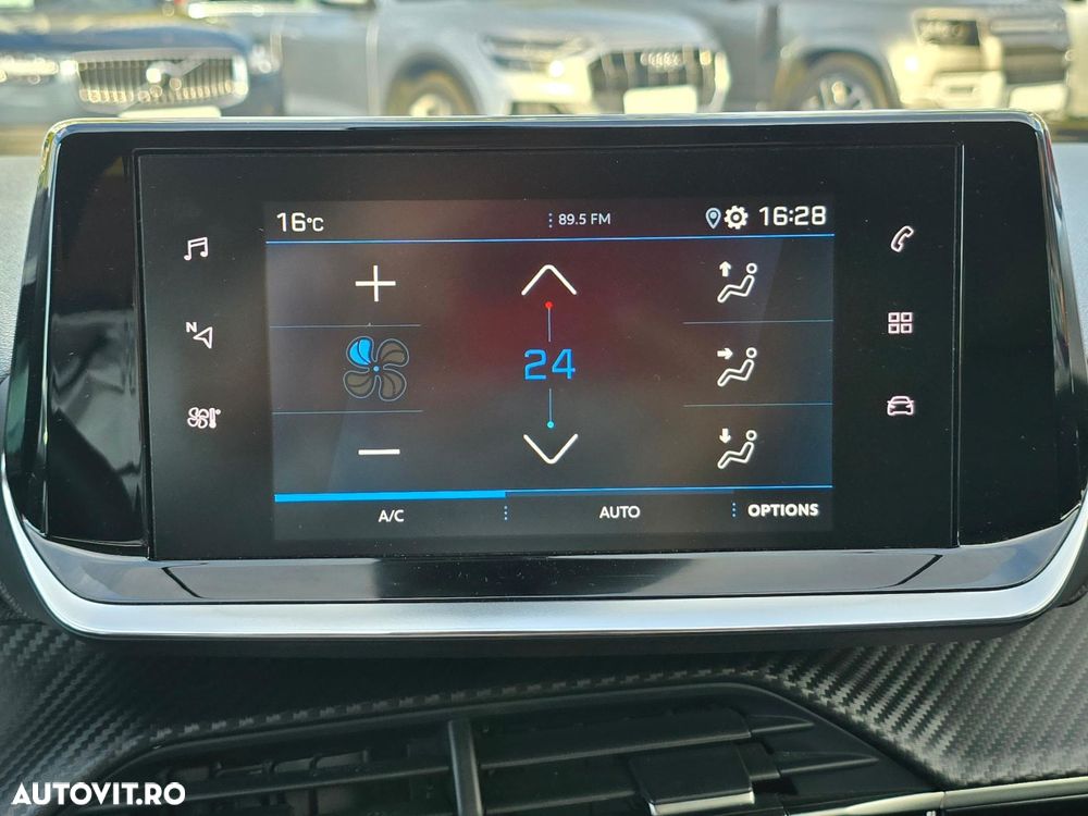 Peugeot 2008 - 19