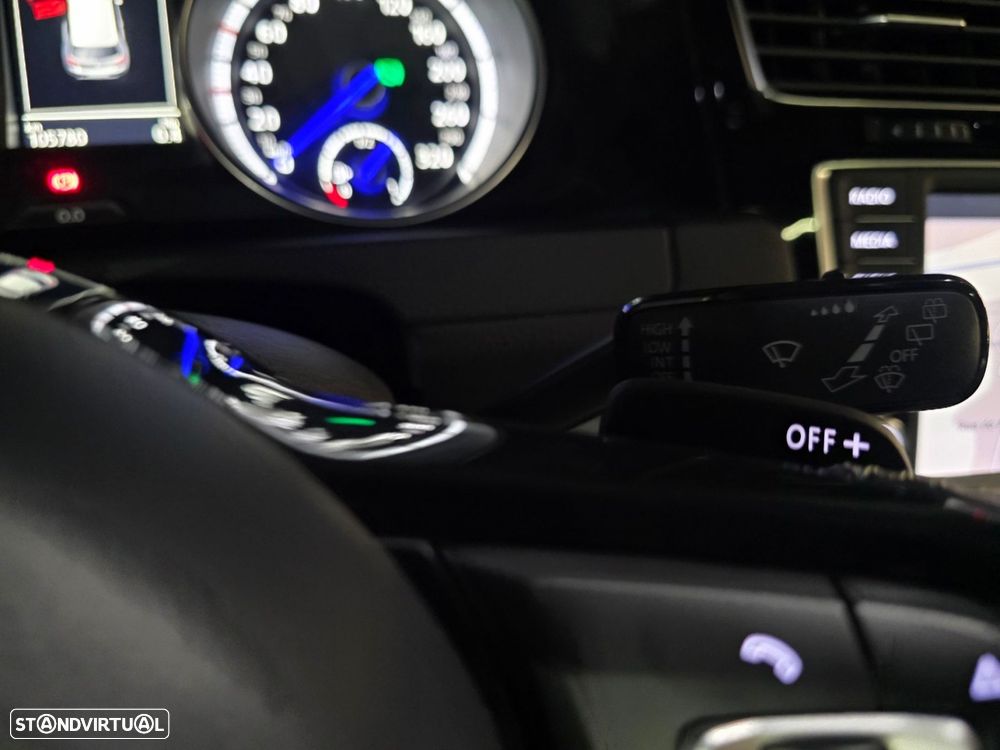 VW Golf 2.0 TSI R DSG - 19