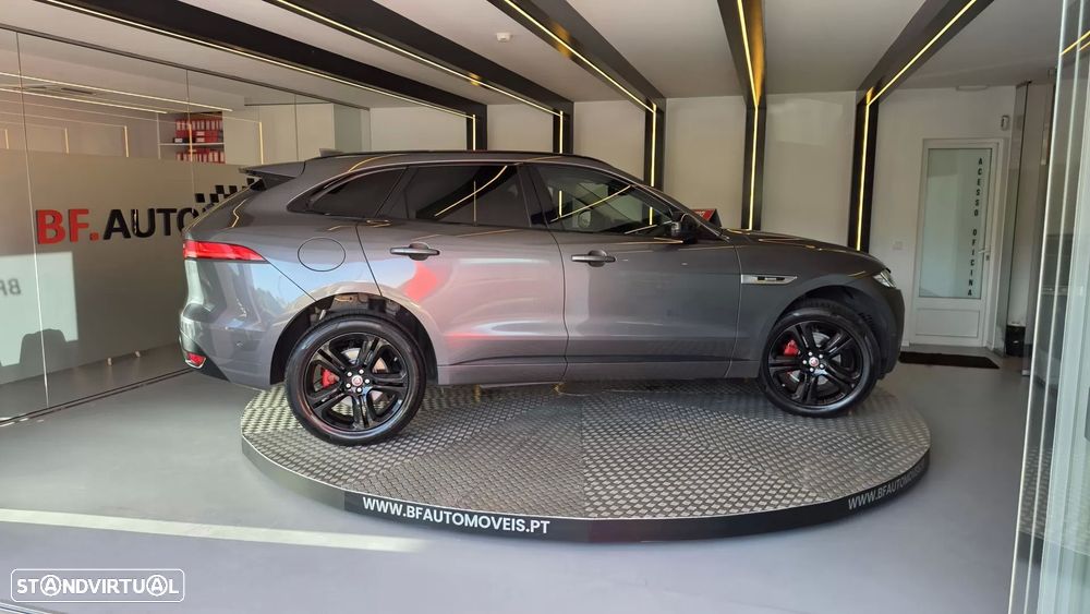 Jaguar F-Pace 2.0 i4D R-Sport AWD Aut. - 9