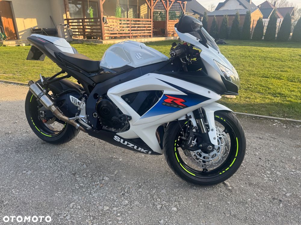 Suzuki GSX-R - 3
