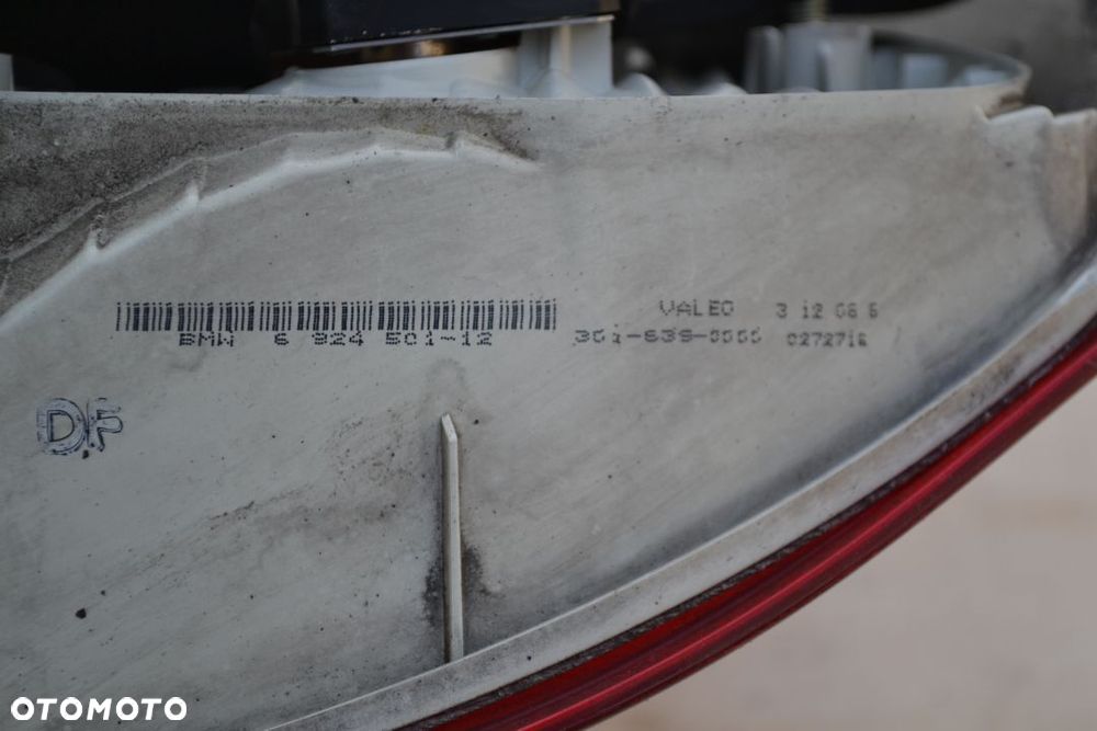 BMW E81 E87 LAMPA TYŁ TYLNA LEWA KOMPLETNA Z WKŁADEM - 3