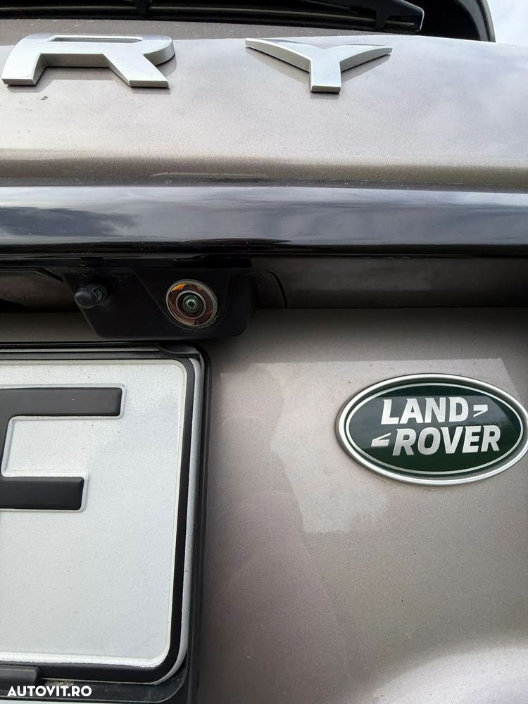 Land Rover Discovery Sport - 8