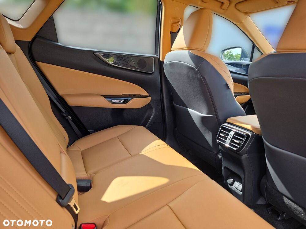 Lexus NX 350h Prestige AWD - 11