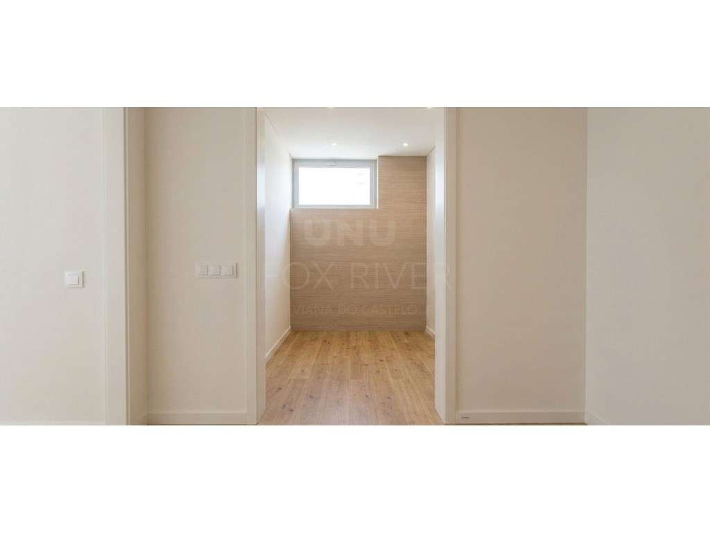Apartamento T2 com Varanda e Vista Cidade, Viana do Castelo - Grande imagem: 5/7