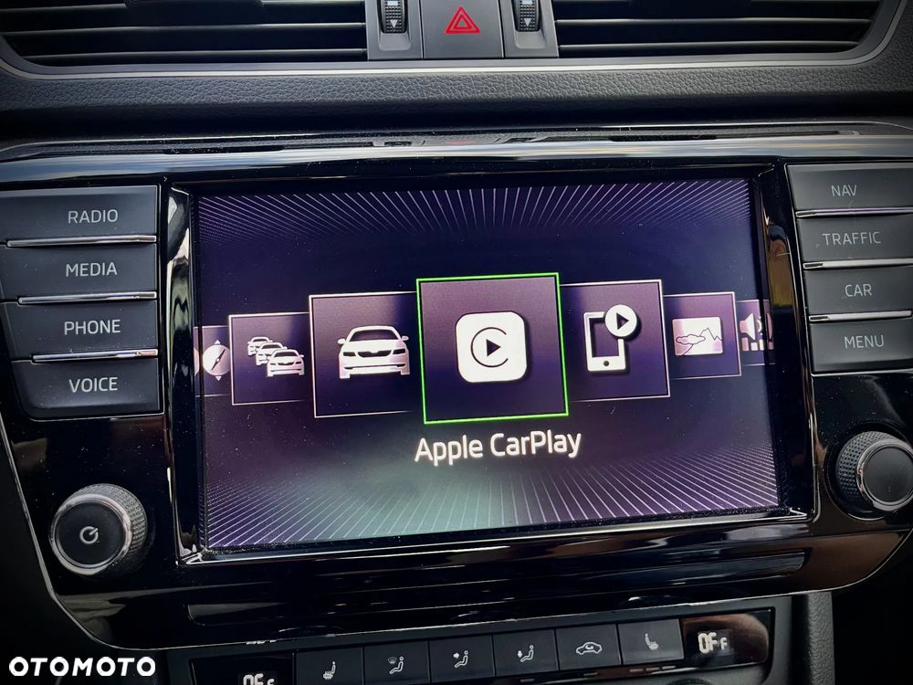 Skoda Superb 2.0 TDI Style DSG - 25