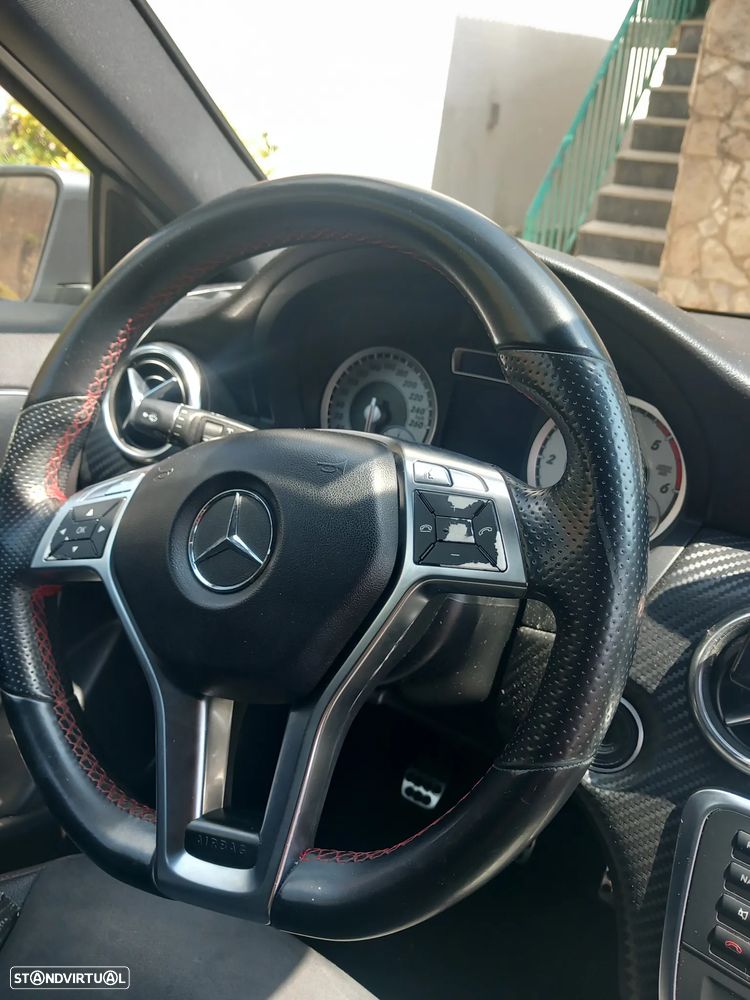 Mercedes-Benz A 180 CDI BE AMG Line — fotografia 15