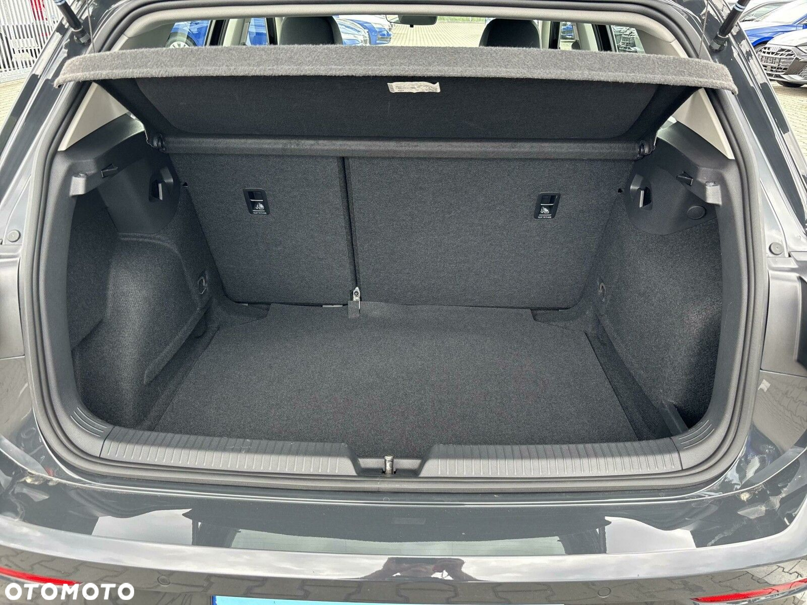 Volkswagen Golf VIII 1.0 TSI Life - 32