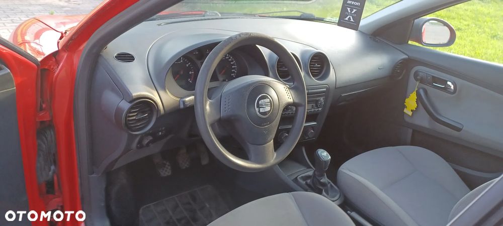 Seat Ibiza 1.2 12V Signo - 4