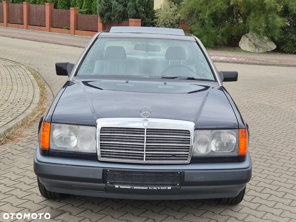 Mercedes-Benz W124 (1984-1993) - 14