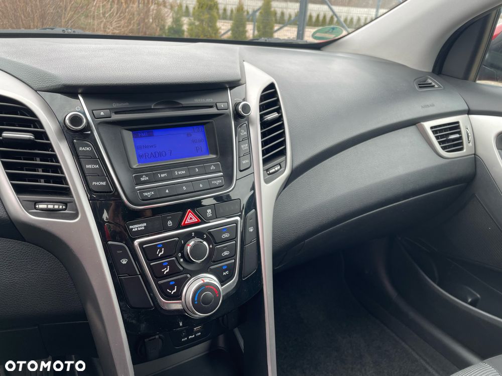 Hyundai i30 1.6 CRDi BlueDrive Classic - 17