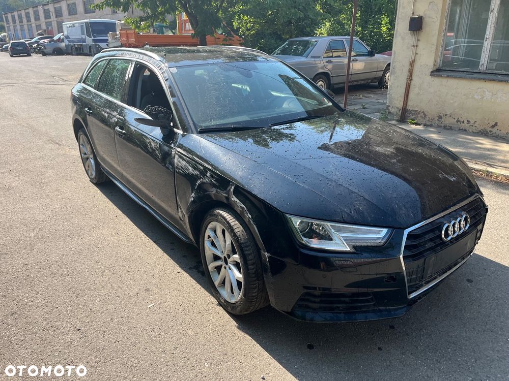 Audi A4 Avant 2.0 TDI S tronic - 2