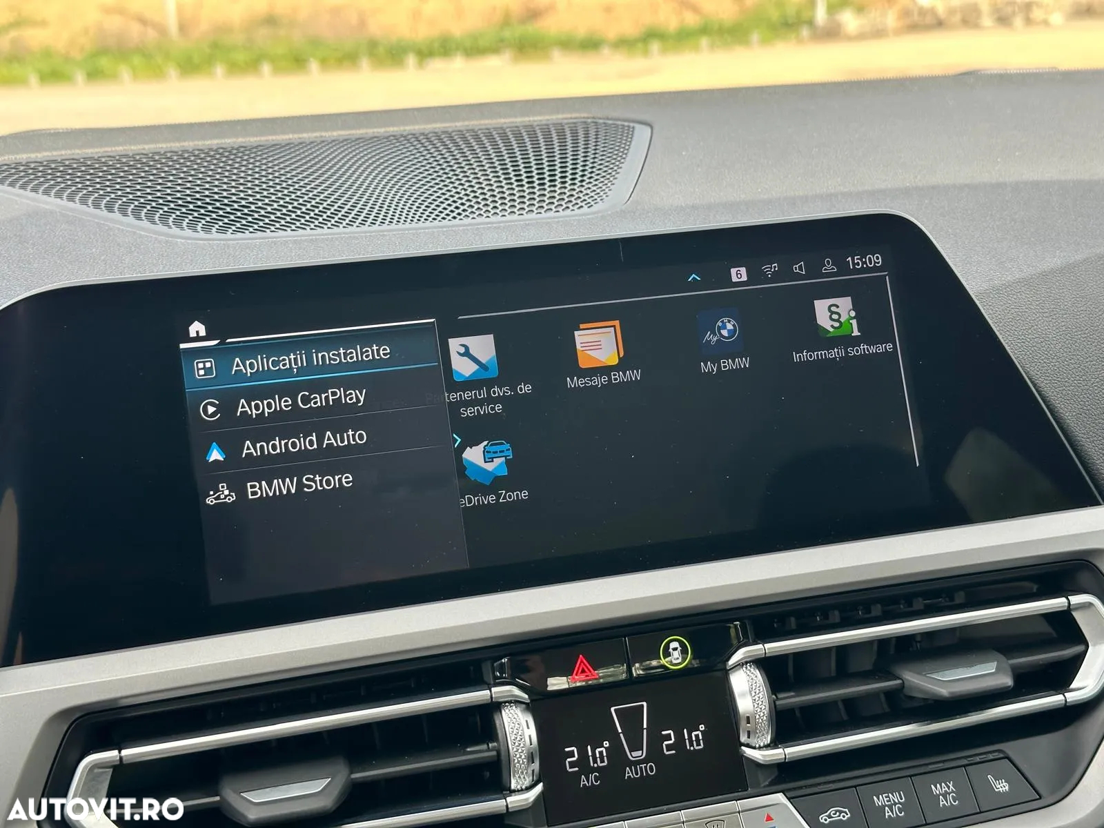 BMW Seria 3 330e Aut. Sport Line - 26