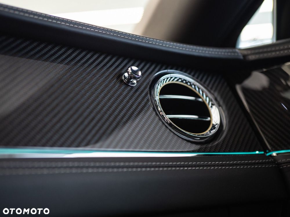 Bentley Flying Spur - 29